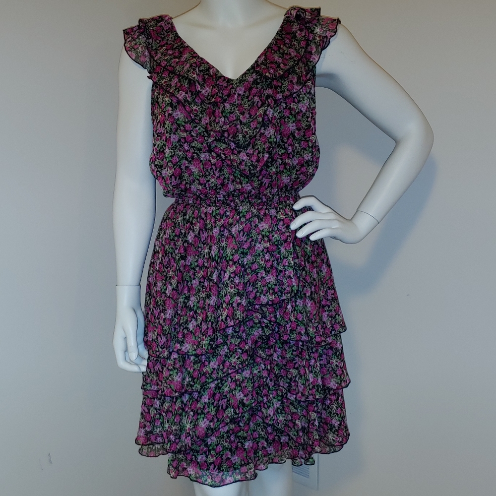 Floral elastic band dress